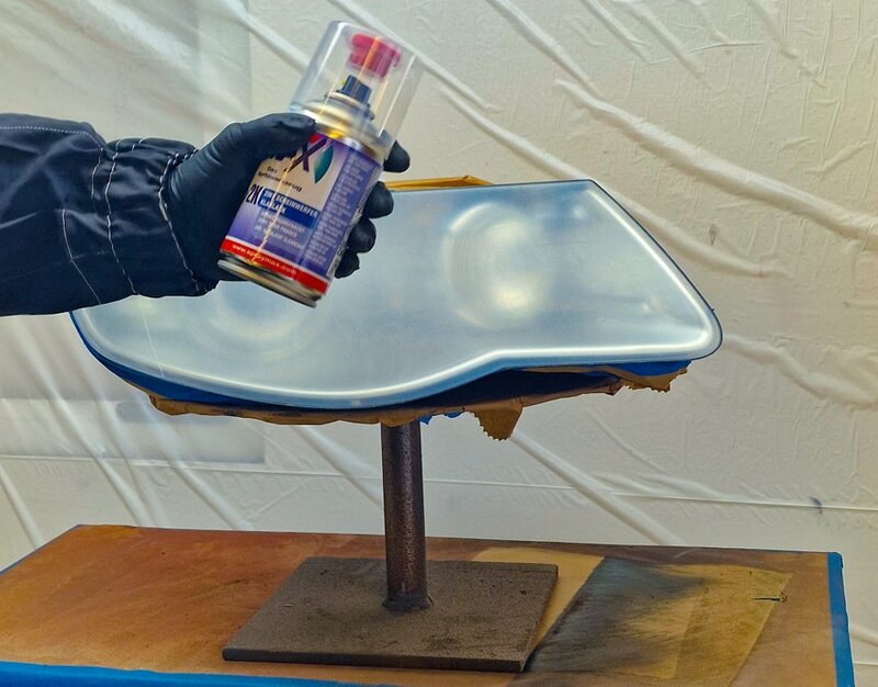 Scheinwerferscheiben Aufbereitung mit 2in1 Spray