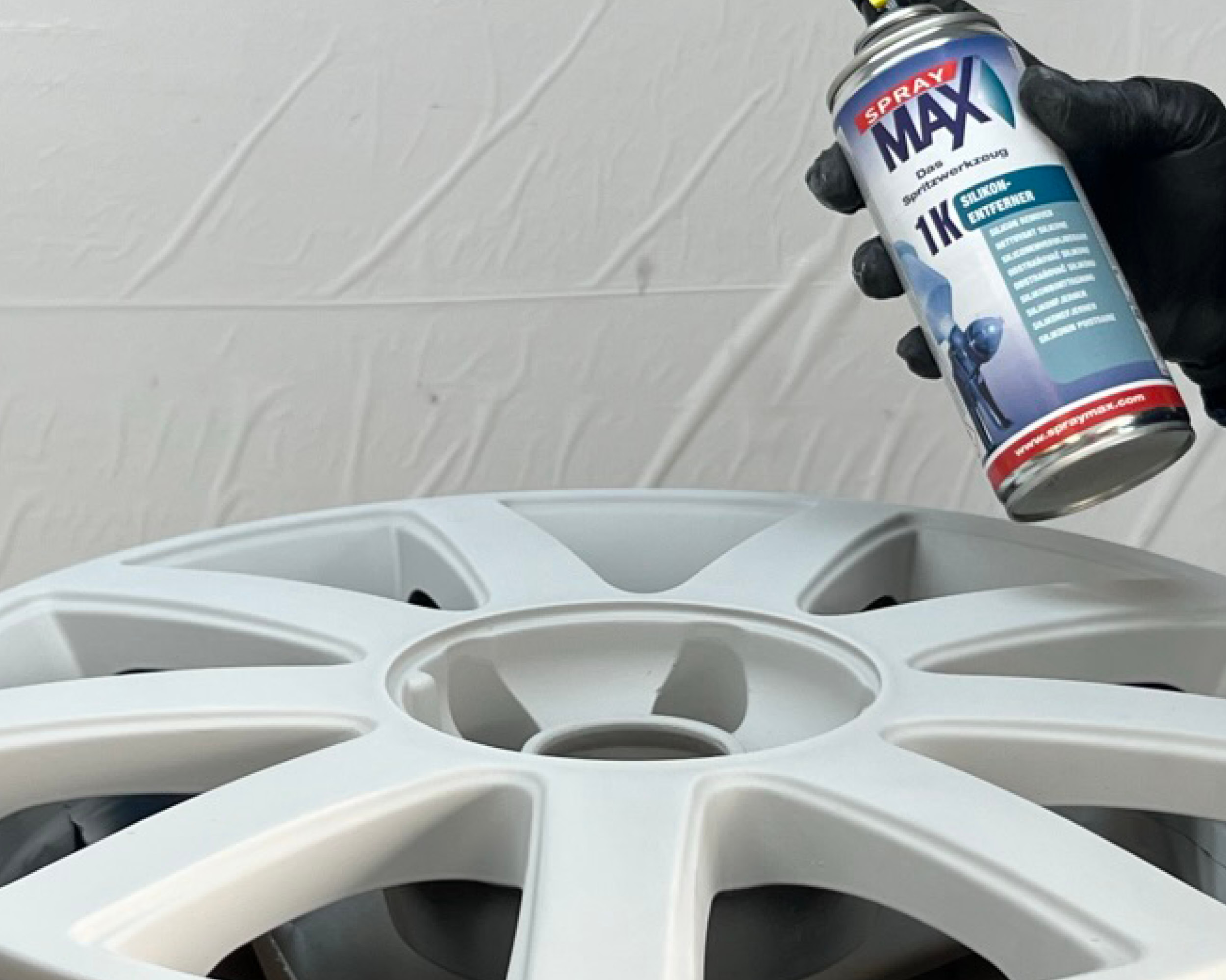 Wheel repair with SprayMax