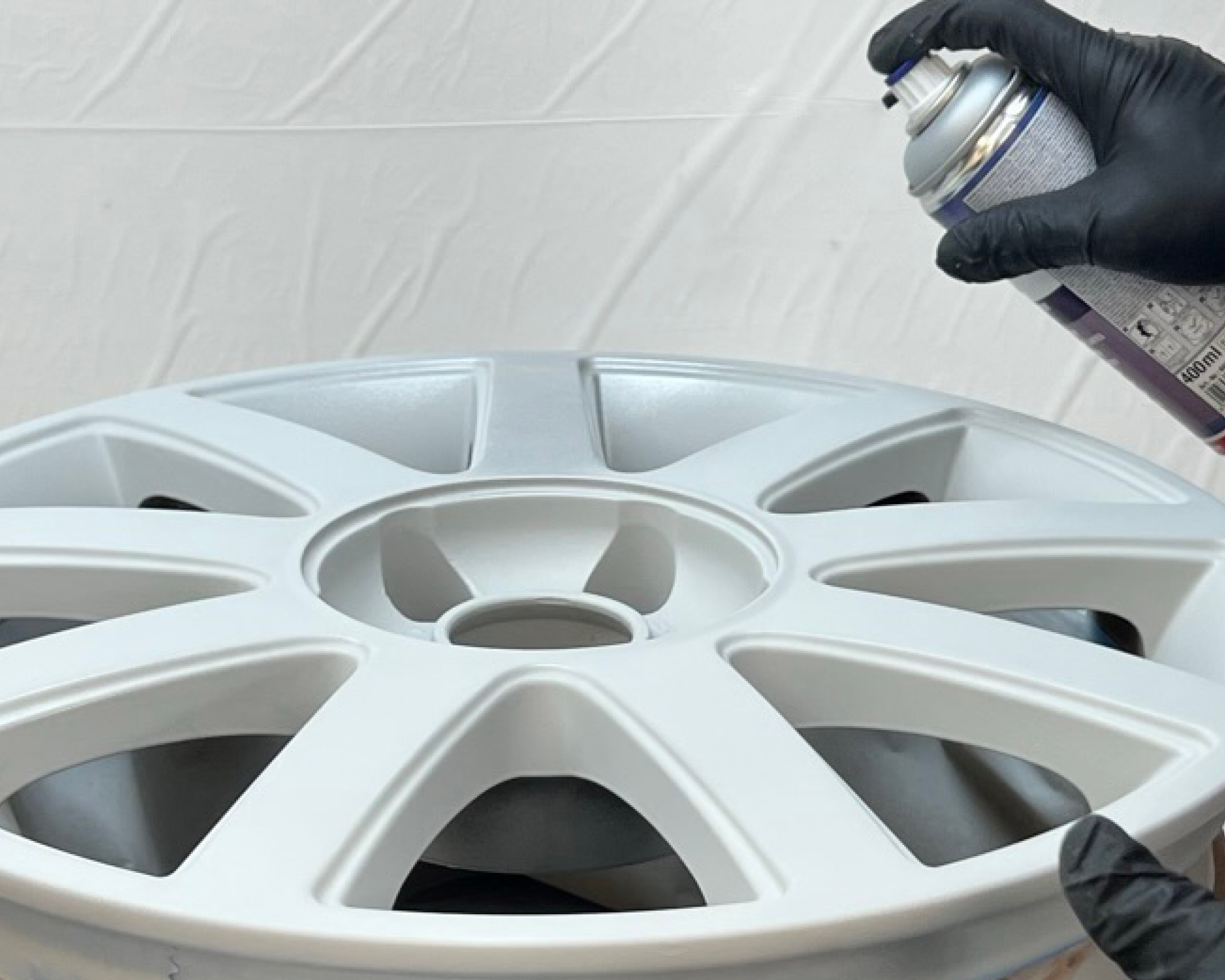 Wheel repair with SprayMax